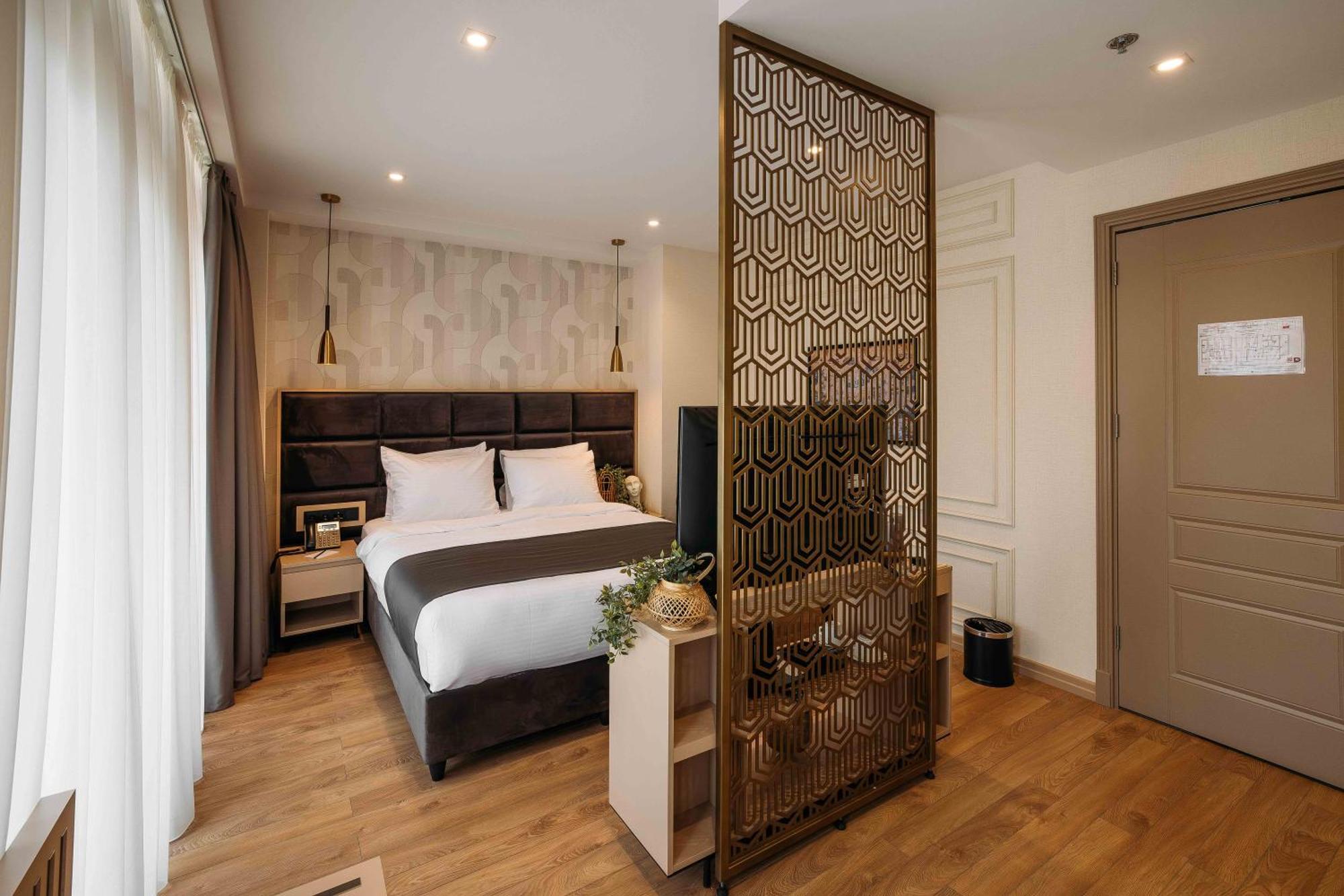 Hotel Monday By Dnt Group Tiflis Exterior foto