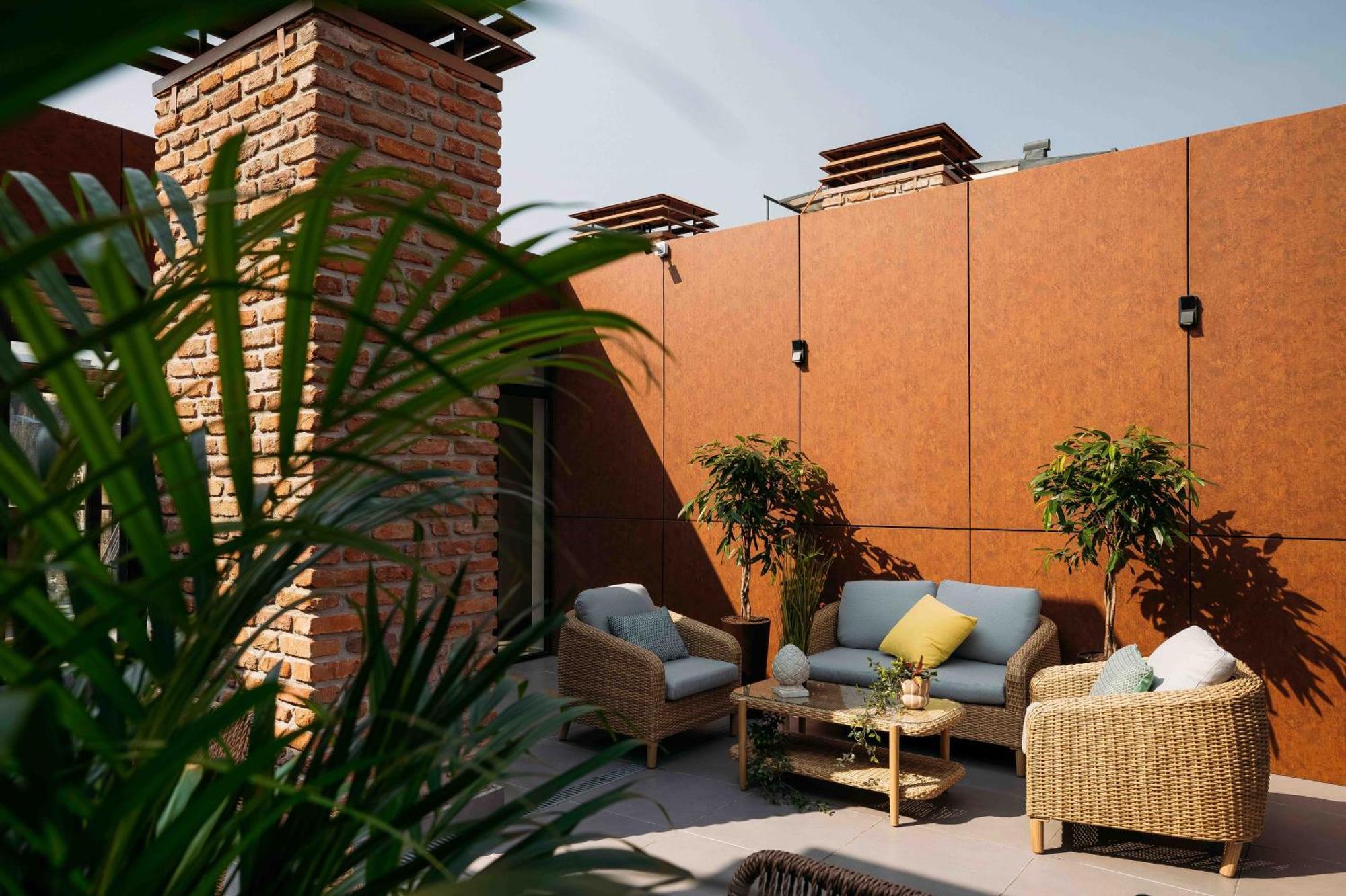 Hotel Monday By Dnt Group Tiflis Exterior foto
